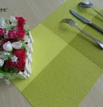 Table Mat Checked Green